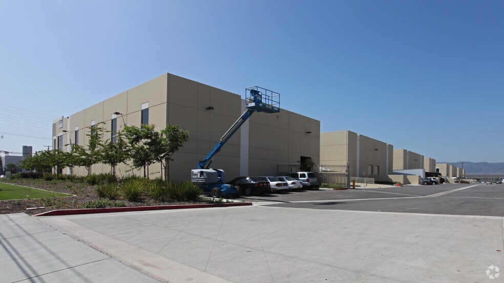 More Photos Of 139-189 N Sunset Blvd, City Of Industry Unknown For Lease