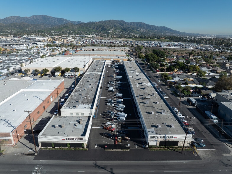 More Photos Of 8210 Lankershim Blvd, North Hollywood Warehouse For Lease
