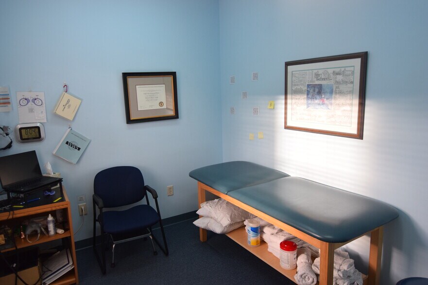 More Photos Of 1456 Ferry Rd, Doylestown Office For Sale