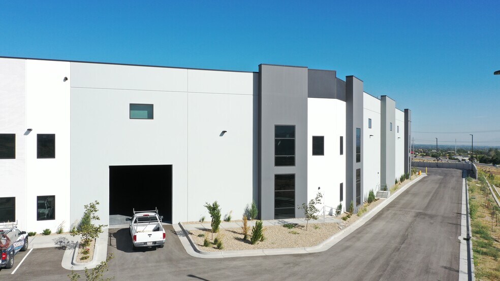 More Photos Of 15897 South Axia Drive, Herriman Warehouse For Lease