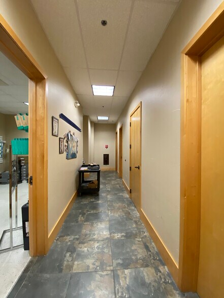 More Photos Of 1547 E March Ln, Stockton Bank For Lease