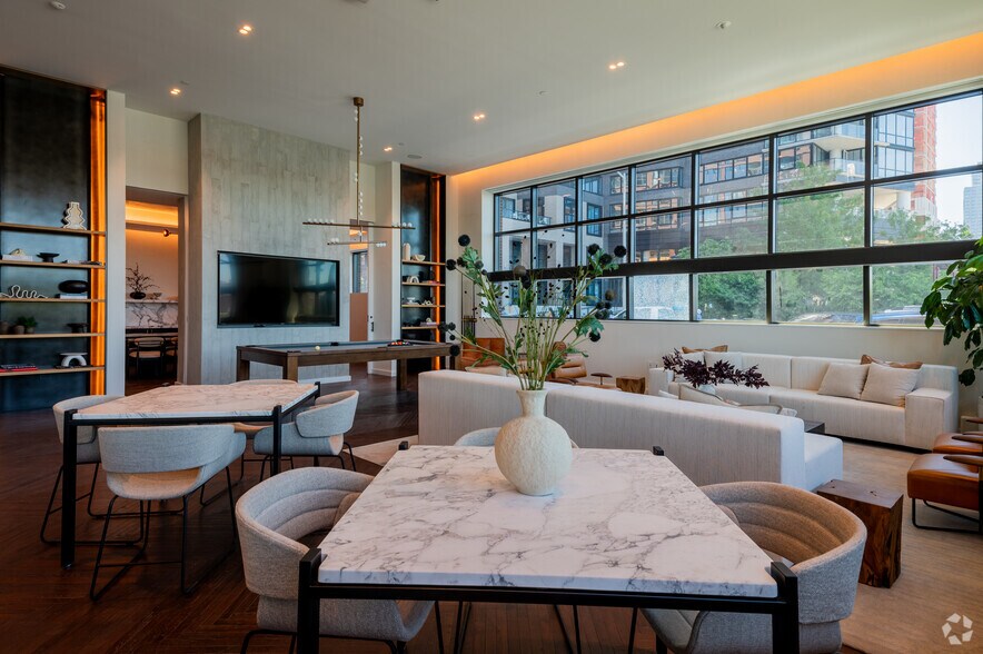 More Photos Of 29 Huron St, Brooklyn Apartments For Lease