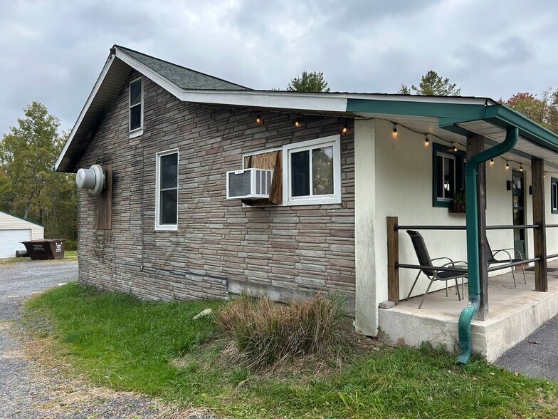 More Photos Of 5800 PA-115, Blakeslee Restaurant For Sale