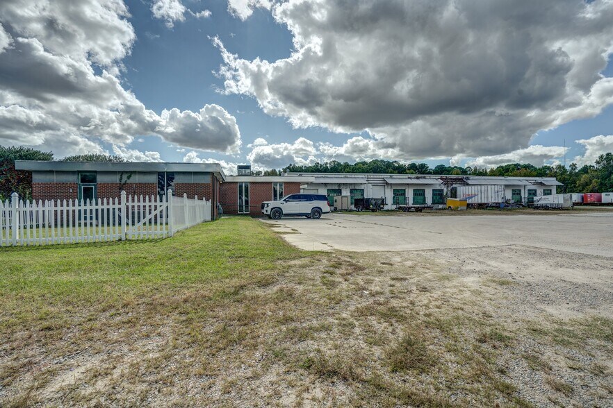 More Photos Of 2440 N Church St, Rocky Mount Industrial For Sale