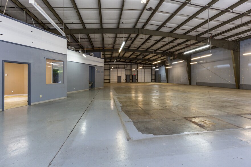 More Photos Of 1705-1715 I St, Sacramento General Retail For Lease