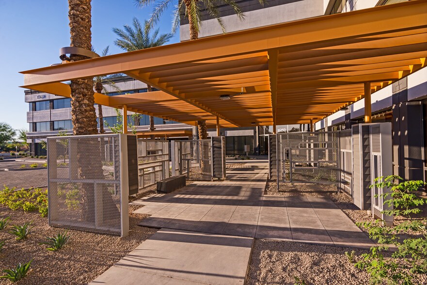 More Photos Of 16150 N Arrowhead Fountains Ctr Dr, Peoria Office For Lease