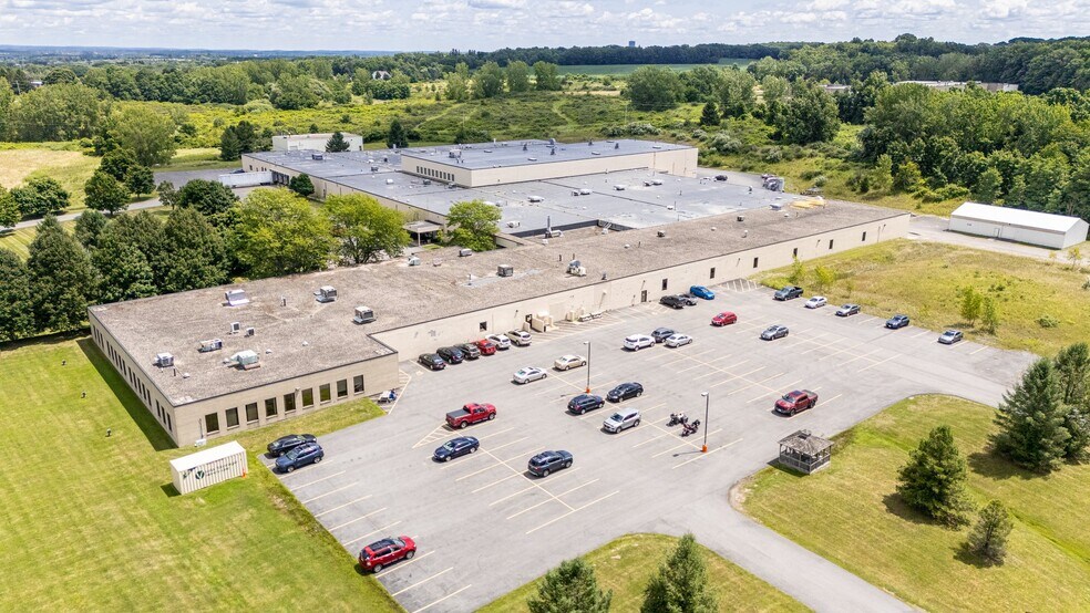 More Photos Of 7629 New York 5, Bloomfield Manufacturing For Lease