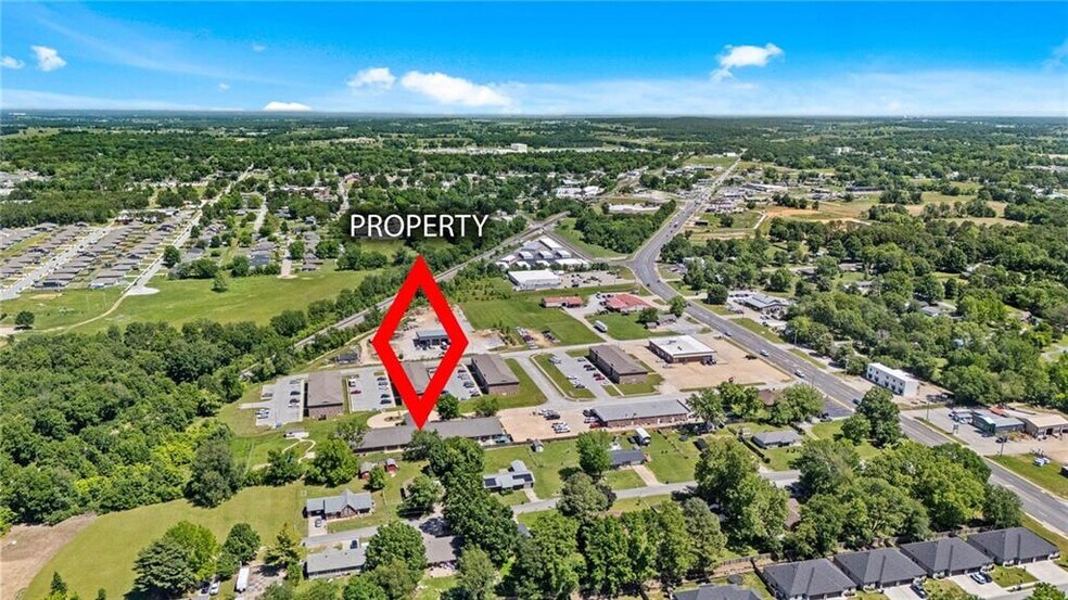 More Photos Of 185 Rebecca St, Gentry Office For Sale