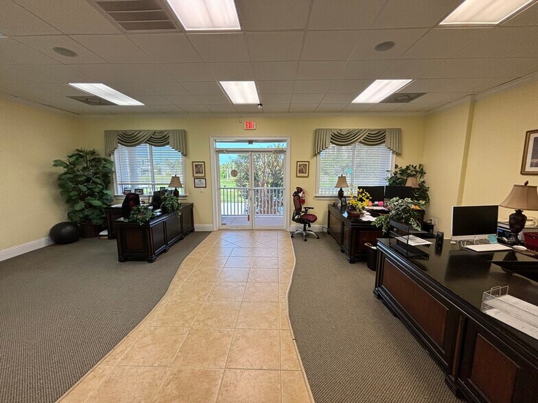 More Photos Of 6210 Scott St, Punta Gorda Office For Lease