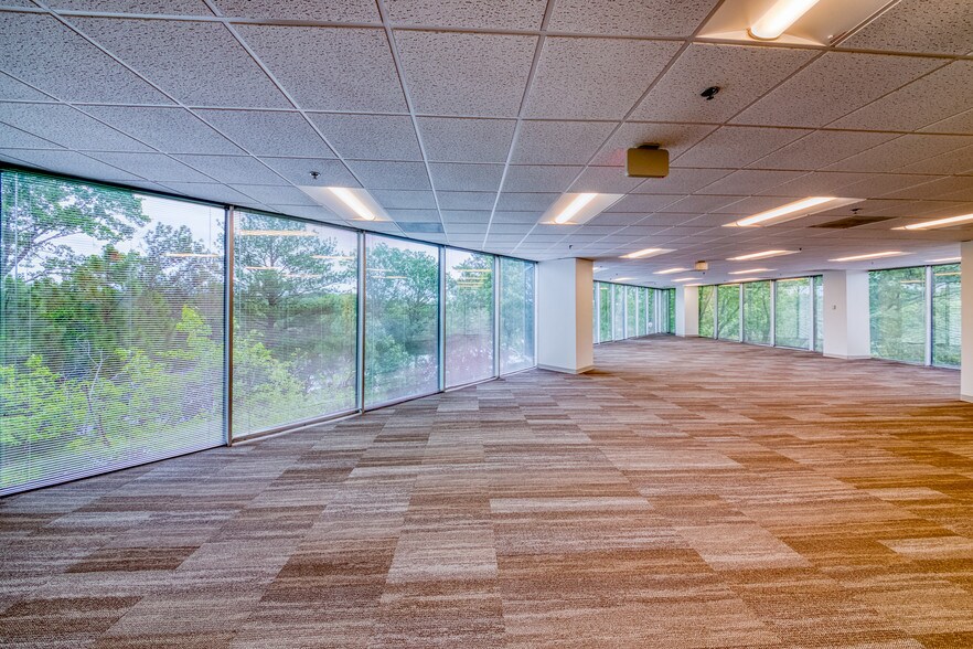 More Photos Of 1775 The Exchange SE, Atlanta Office For Lease