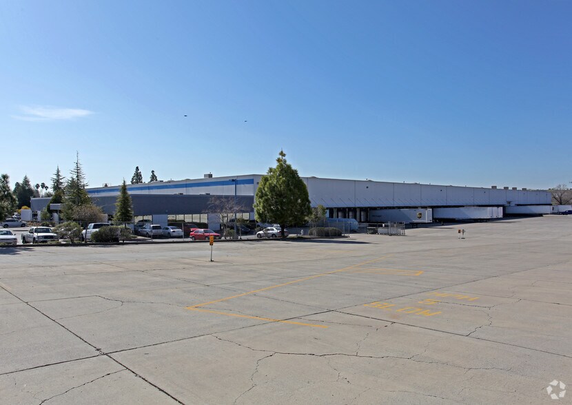 More Photos Of 5440 Stationers Way, Sacramento Distribution For Lease