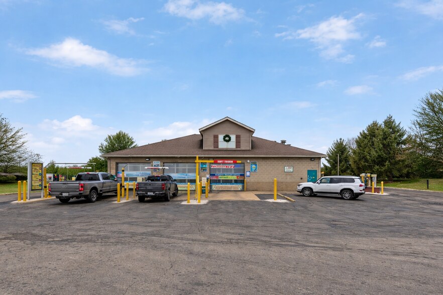 More Photos Of 732 Corylus Dr, Pataskala Carwash For Sale
