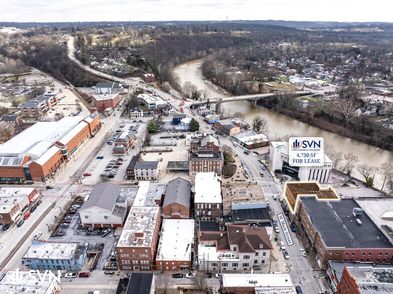 More Photos Of 201 W Main St, Frankfort Office For Lease