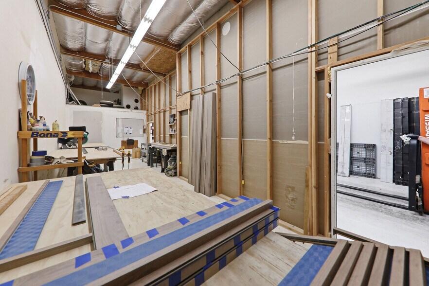 More Photos Of 100 N Hill Dr, Brisbane Light Manufacturing For Sale