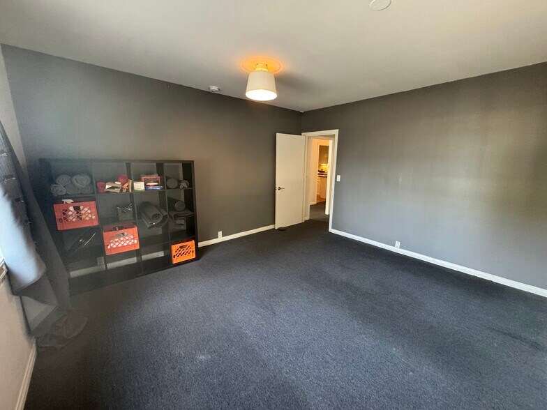 More Photos Of 434 N Larchmont Blvd, Los Angeles Office For Lease