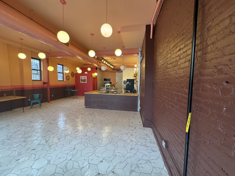 More Photos Of 313 Knickerbocker Ave, Brooklyn Apartments For Lease