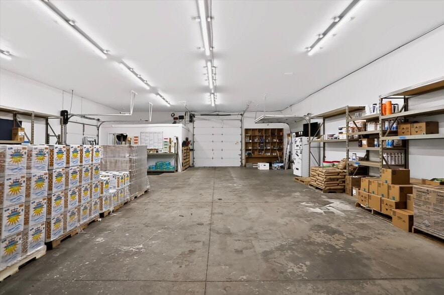 More Photos Of 291 E Two Cent Rd, Bargersville Warehouse For Sale