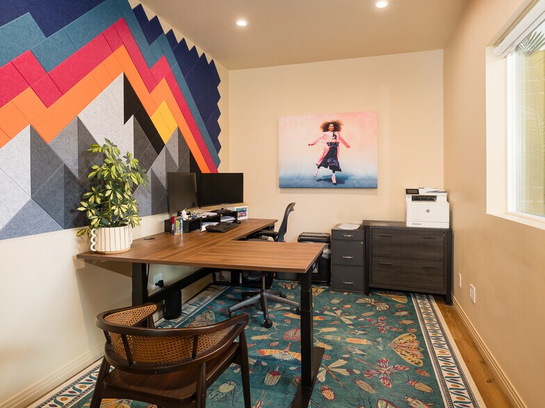 More Photos Of 124 Center St, El Segundo Office For Lease