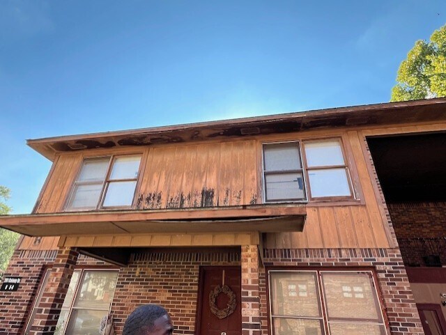 More Photos Of 201 Colony Dr, Enterprise Apartments For Sale