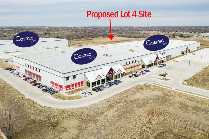 More Photos Of 1315 W MacArthur Rd, Wichita Warehouse For Lease