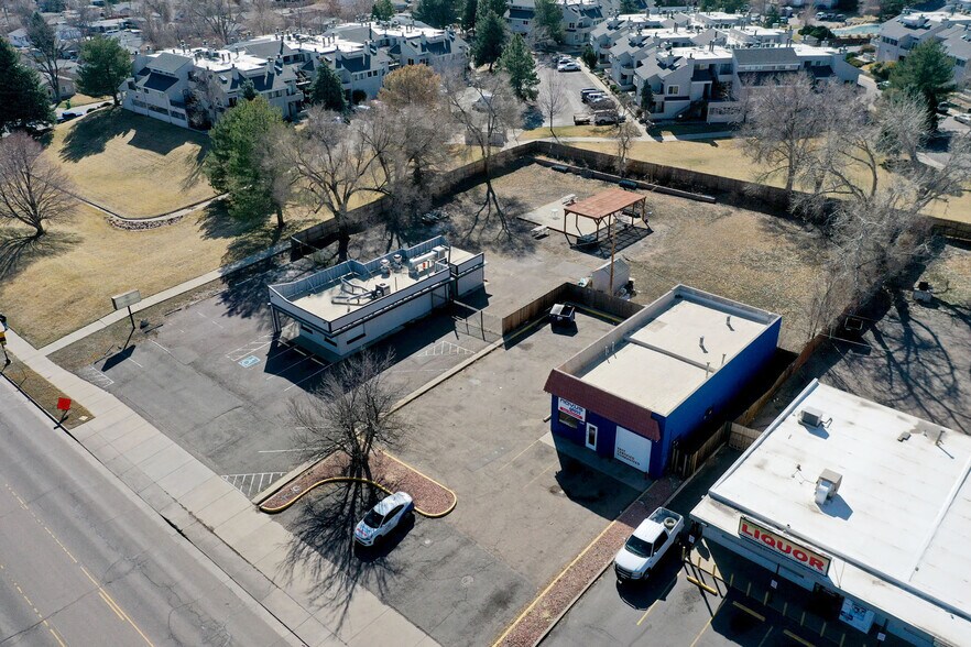 More Photos Of 6400 W 20th Ave, Lakewood General Retail For Sale