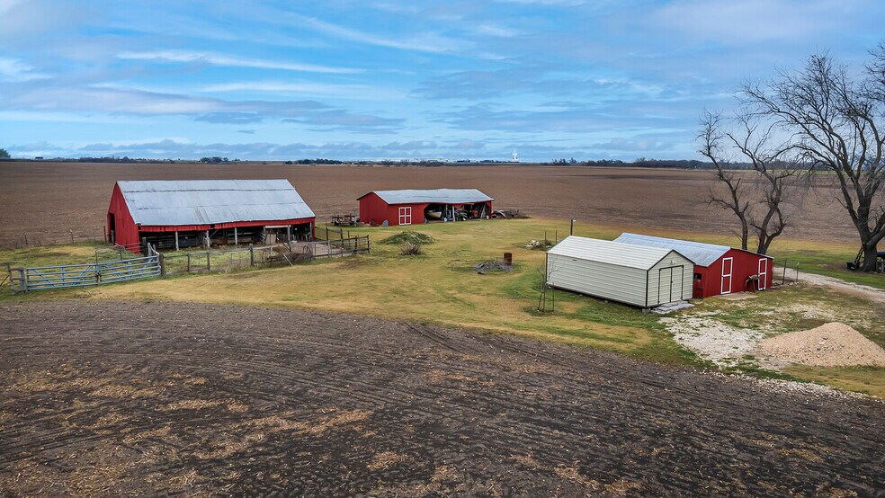 More Photos Of 1051 CR 369, Taylor Land For Sale