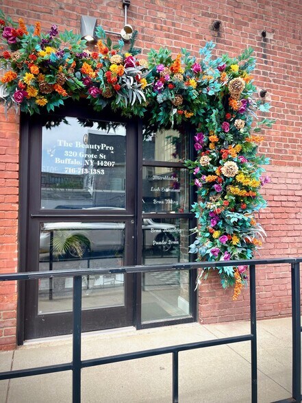 More Photos Of 320 Grote St, Buffalo Office For Lease