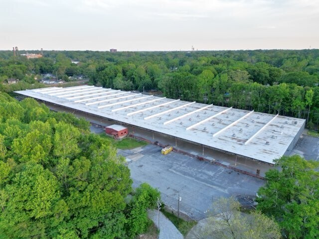 More Photos Of 105 Wood St, Greenville Manufacturing For Lease