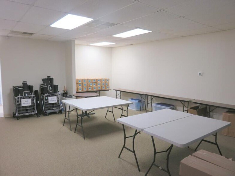 More Photos Of 4900 SE Loop 820, Fort Worth Office For Lease