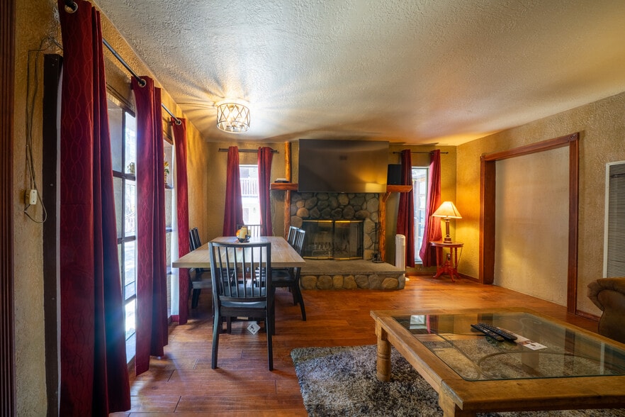 More Photos Of 42268 Moonridge Rd, Big Bear Lake Hotel For Sale