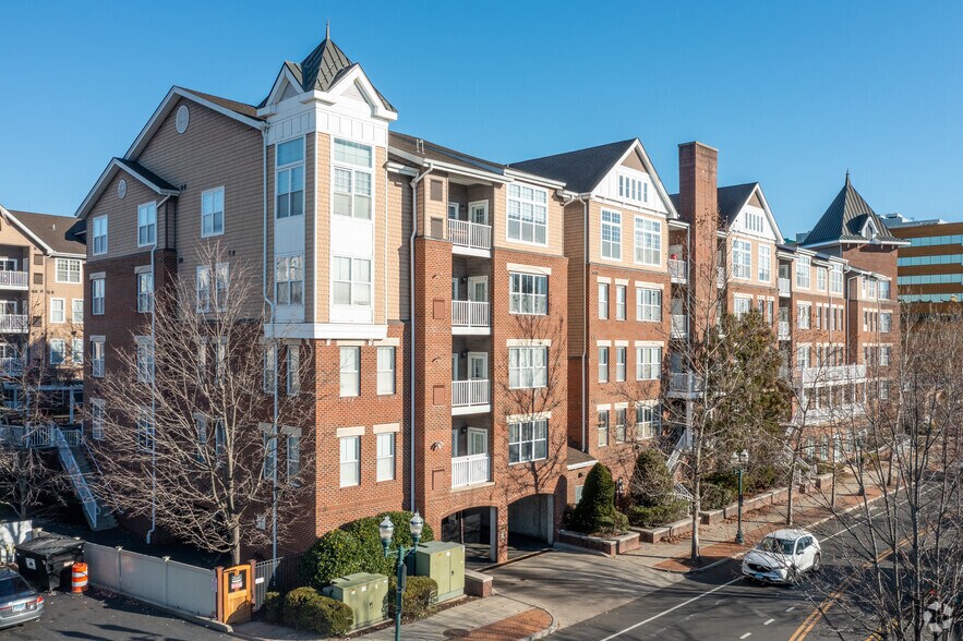 More Photos Of 35 W Broad St, Stamford Apartments For Sale