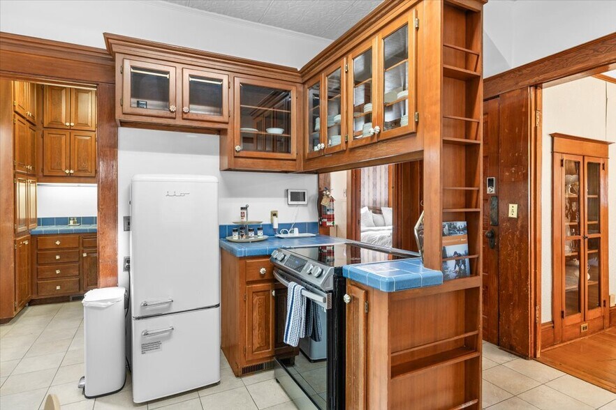 More Photos Of 139 SW I St, Grants Pass Specialty For Sale