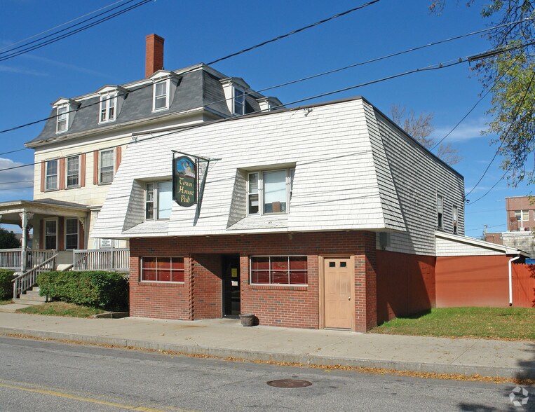 Primary Photo Of 5 Storer St, Saco General Retail For Sale