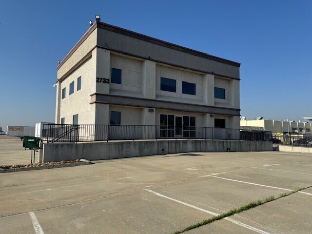 More Photos Of 2733 S Airport Way, Stockton Land For Lease