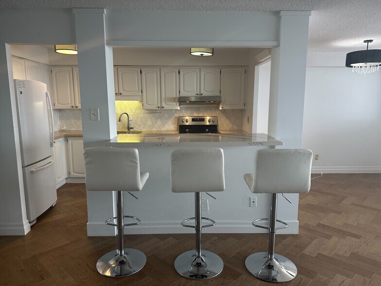 Primary Photo Of 375 King St N, Waterloo Apartments For Sale