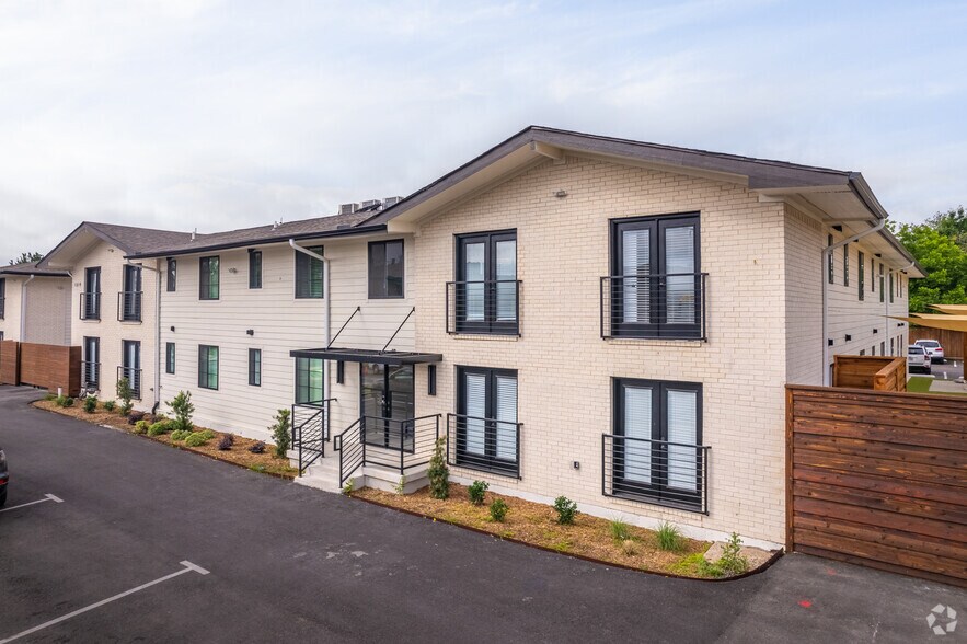 More Photos Of 1519 Annex Ave, Dallas Apartments For Sale