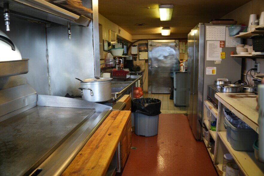 More Photos Of 7707 Dyke Rd, Fair Haven Sports And Entertainment For Sale