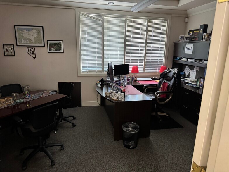 More Photos Of 3511 E Harmon Ave, Las Vegas Medical For Sale