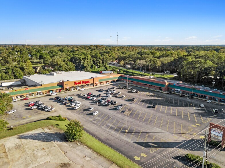 More Photos Of 900 Hogansville Rd, Lagrange Unknown For Lease