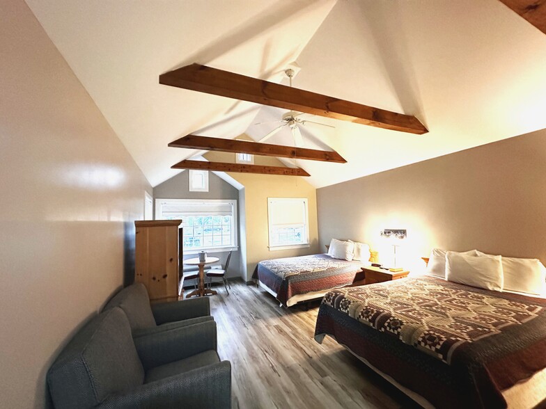 More Photos Of 2439 Old Philadelphia Pike, Lancaster Hotel For Sale