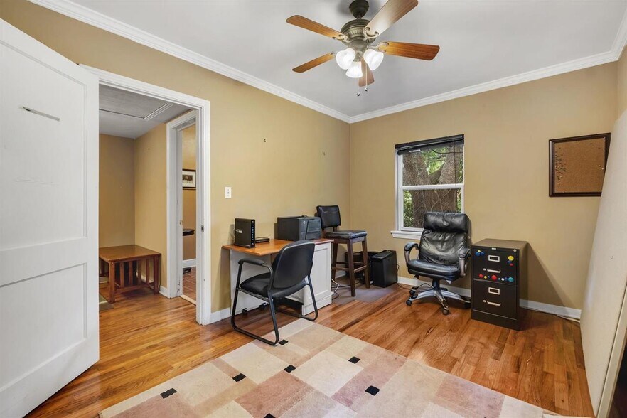 More Photos Of 1320 Cherry Laurel St, Tallahassee Office Residential For Sale