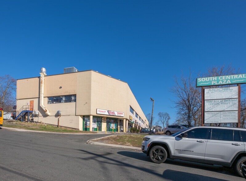 More Photos Of 310 Roosevelt Ave, Spring Valley Freestanding For Lease