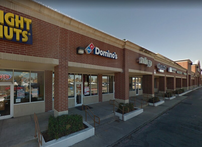 More Photos Of 730-828 W Danforth Rd, Edmond Storefront For Sale