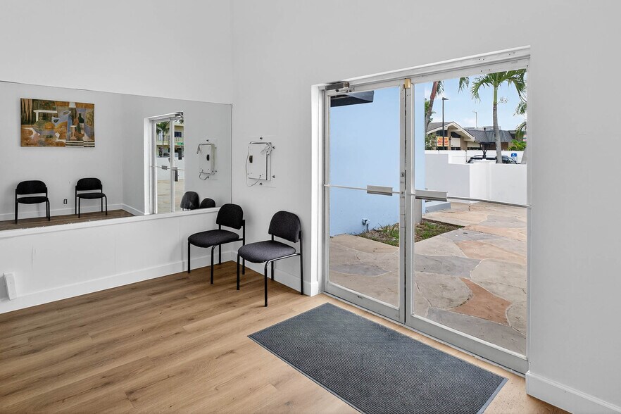 More Photos Of 3870 N Andrews Ave, Oakland Park Apartments For Sale