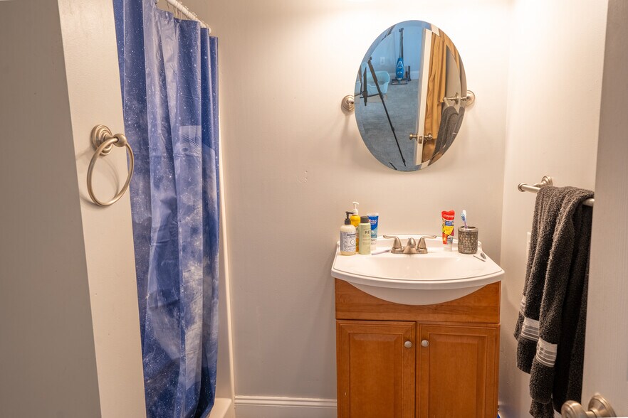 More Photos Of 88-90 Front St, Ballston Spa Storefront Retail Residential For Sale