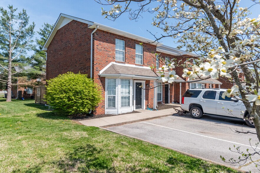 More Photos Of 291 Dunbar Cave Rd, Clarksville Multifamily For Sale