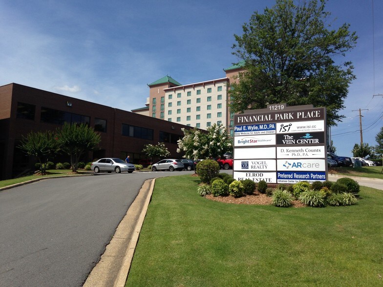 More Photos Of 11219 Financial Centre Pky, Little Rock Medical For Lease