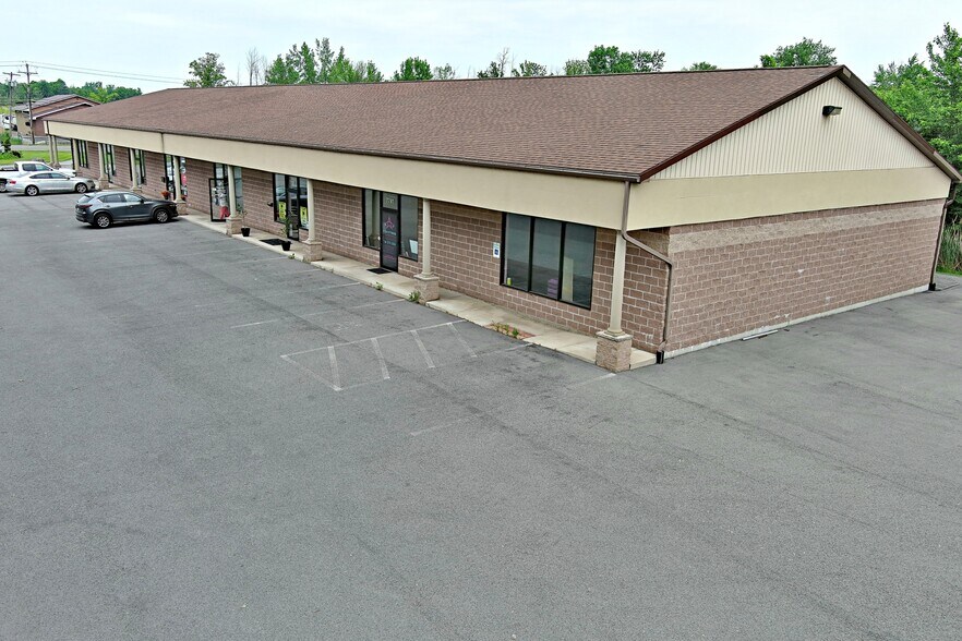 More Photos Of 7711 Porter Rd, Niagara Falls Medical For Lease