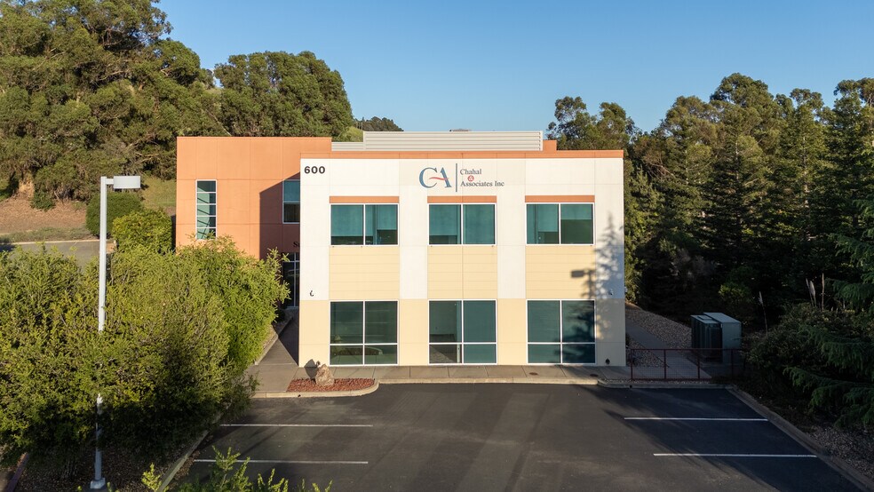 More Photos Of 600 Alfred Nobel Dr, Hercules Office For Sale