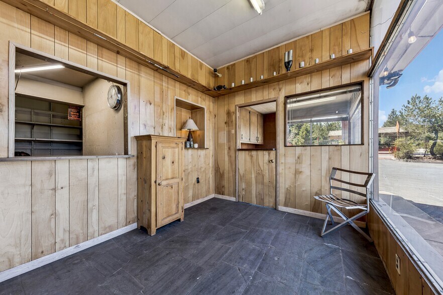 More Photos Of 2774 Lake Tahoe Blvd, South Lake Tahoe Industrial For Sale